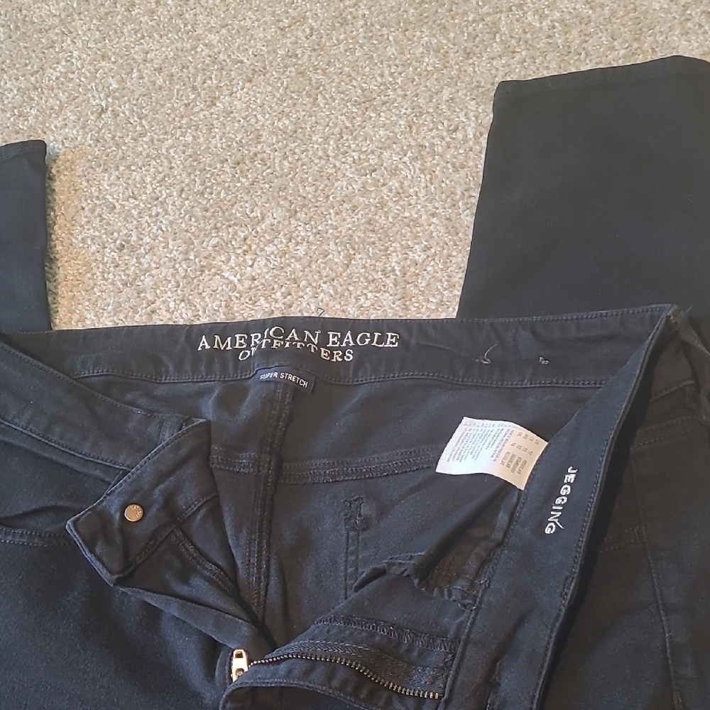 American Eagle Black Jeggings
